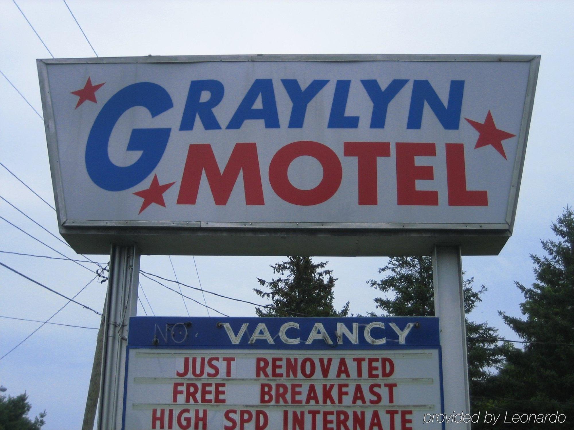 Blue Sky Inn Glens Falls-Saratoga-Lake George Εξωτερικό φωτογραφία